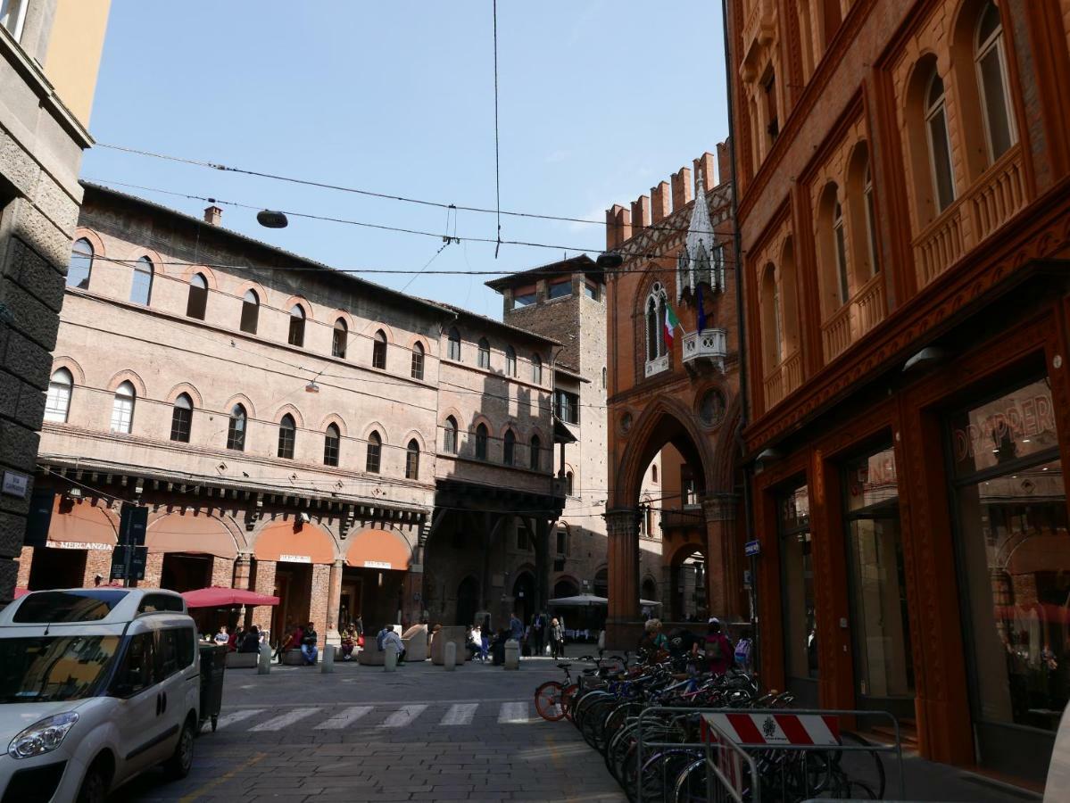 Travel Fiera Lägenhet Bologna Exteriör bild